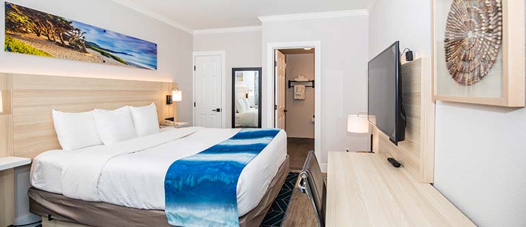 Non Smoking King Bed at Comfort Inn Carmel By The Sea, California